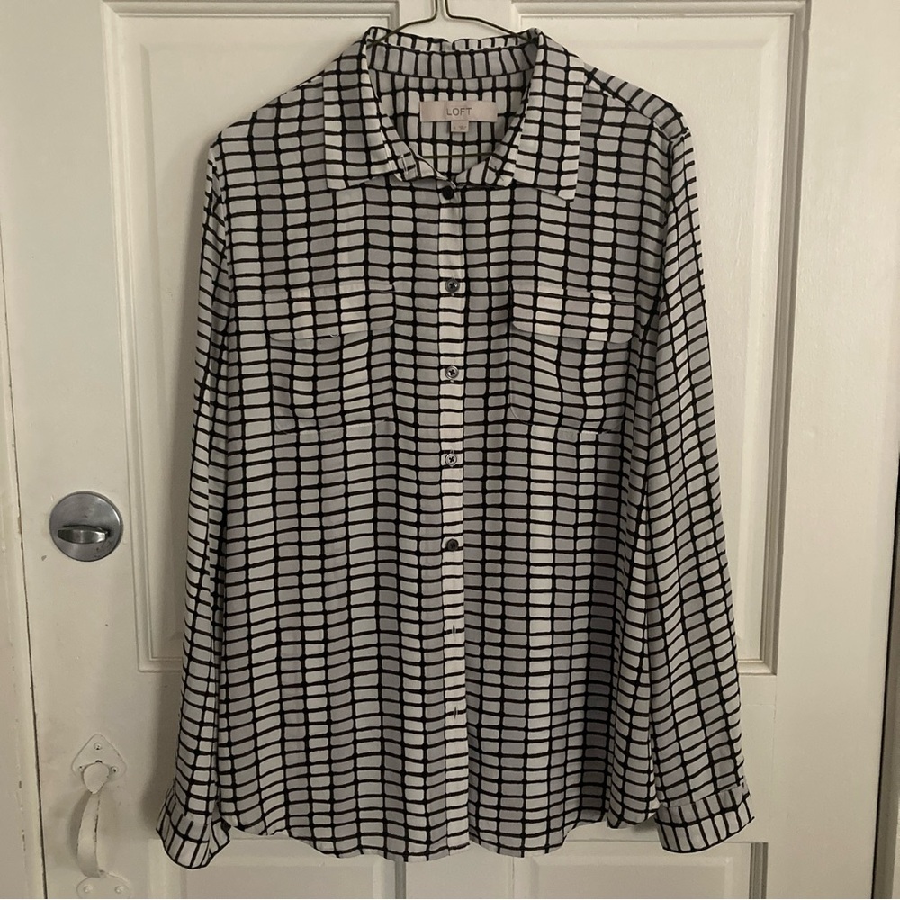 LOFT Button-up Blouse - Large - Black/White Pattern